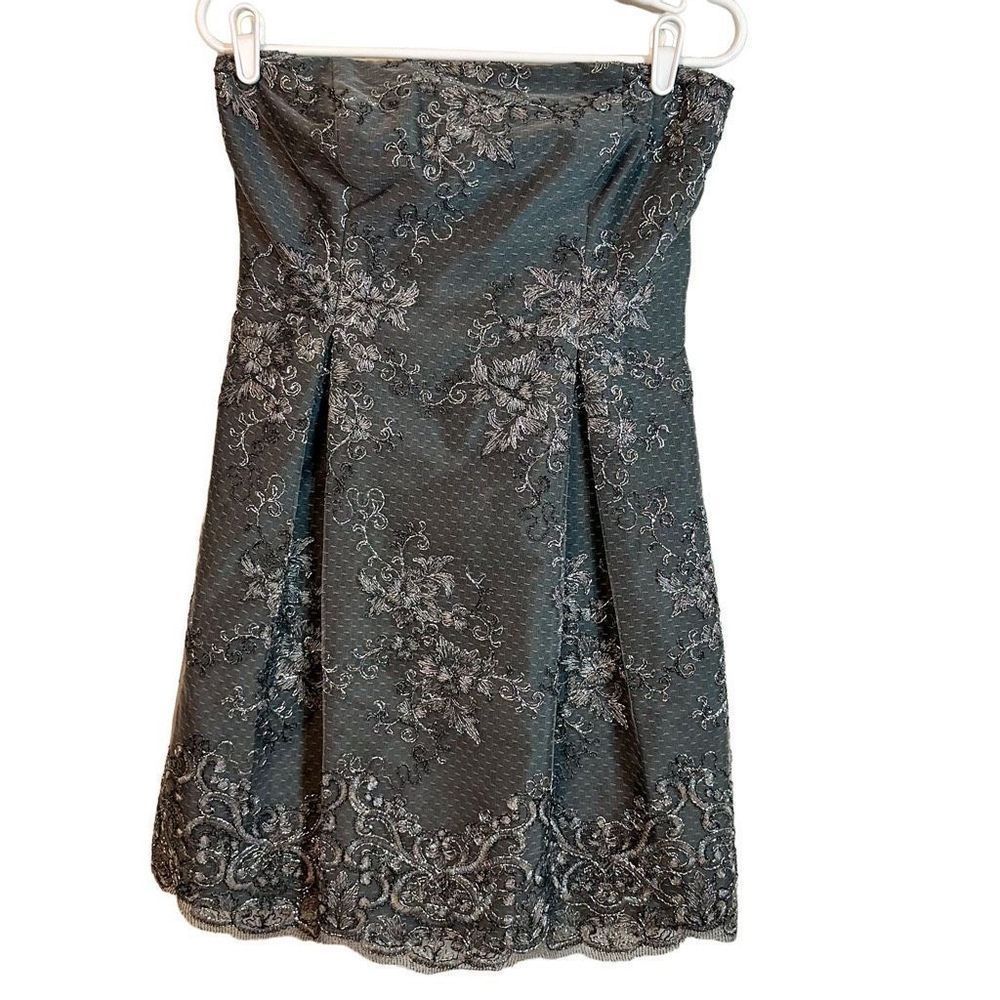 Monique Lhuillier Strapless Black Lace Cocktail Dress
